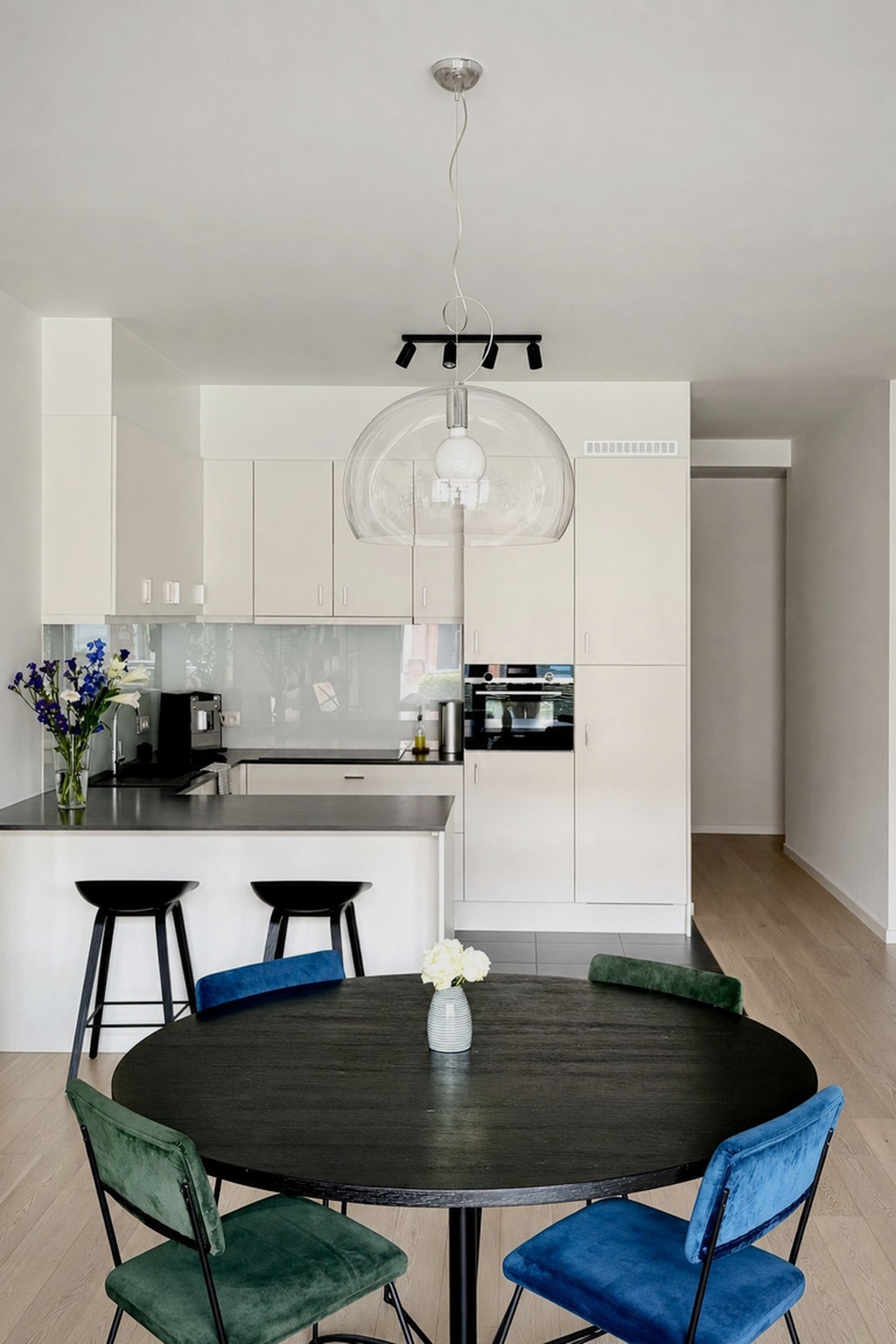 Keuken met aansluiting op de leefruimte